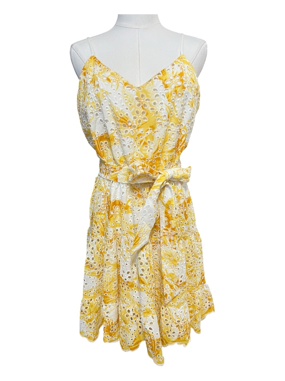 🆕 NWT Express Yellow Watercolor Eyelet Tiered Mini Dress | Size M